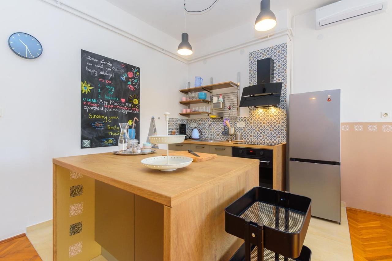 Apartment Macan, Beautiful Green Oasis พูลา ภายนอก รูปภาพ
